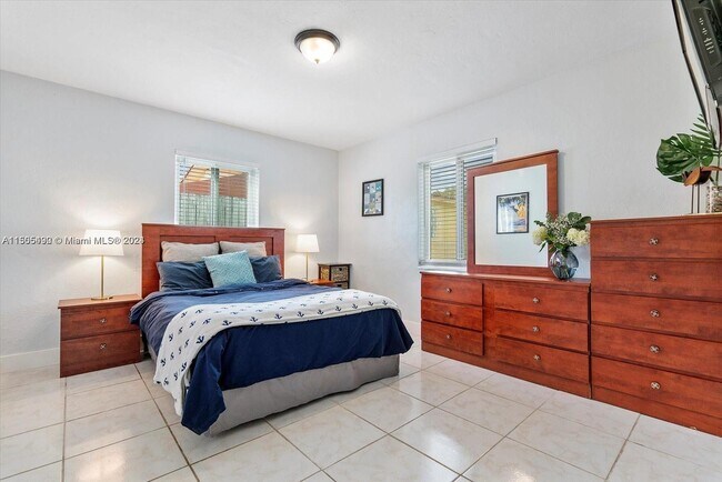 Foto del edificio - 2225 SW 57th Ct