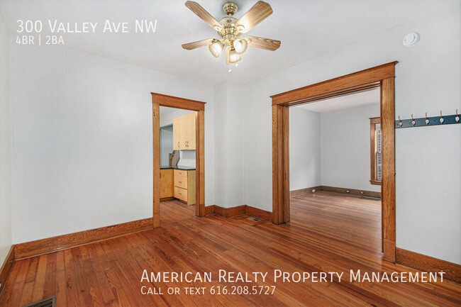 Foto del edificio - 300 Valley Ave NW