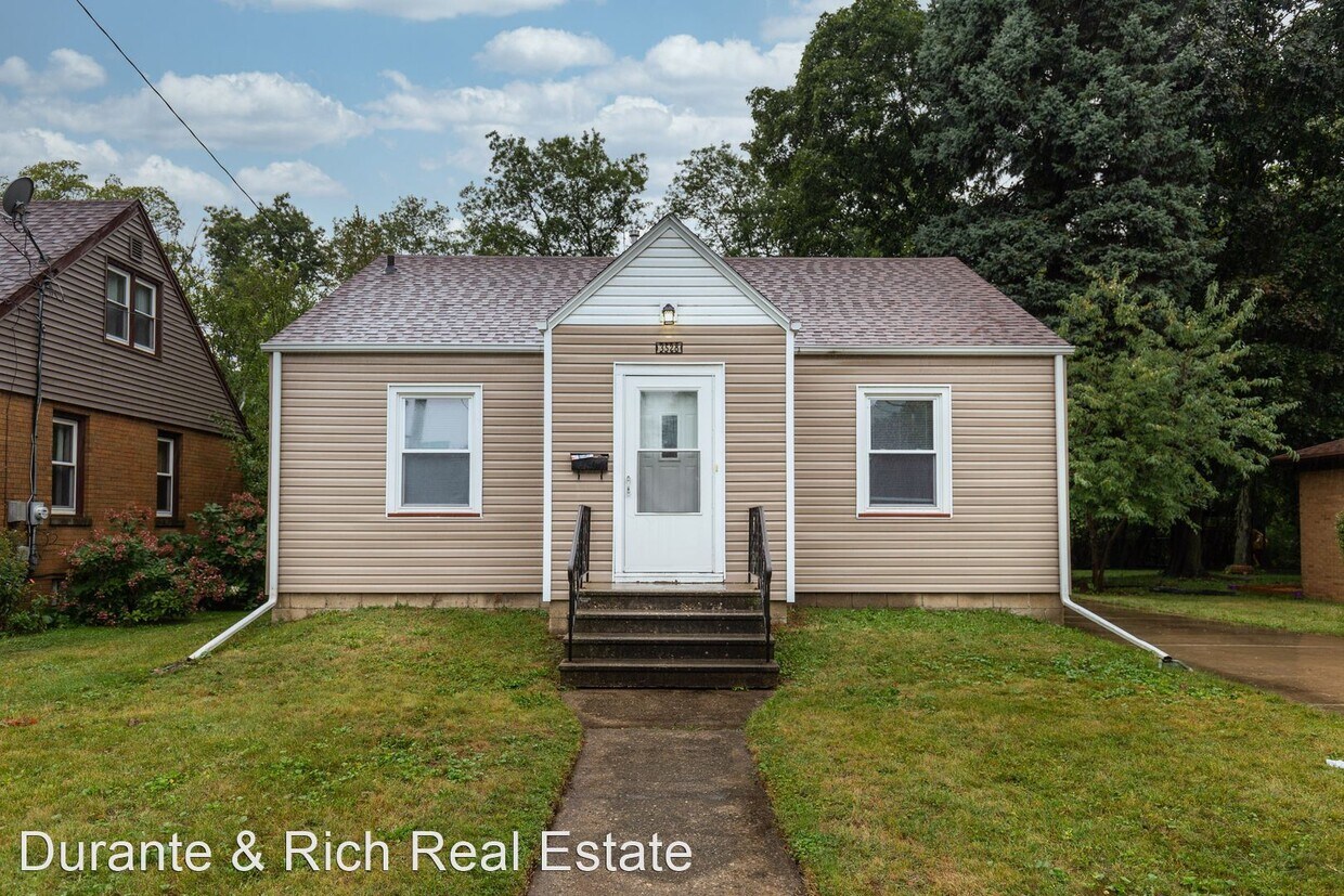 Primary Photo - 2 br, 1 bath House - 3528 22nd Ave