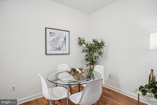 Foto del edificio - 2138 California St NW