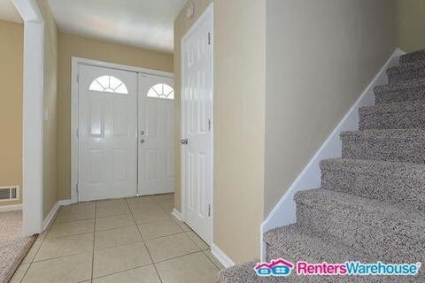 Foto del edificio - 9226 Carlton Trail NW