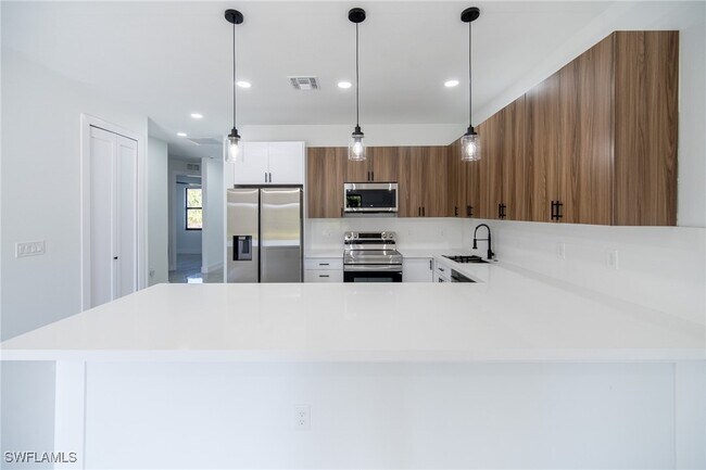 Foto del edificio - 926-926 Countess Ave