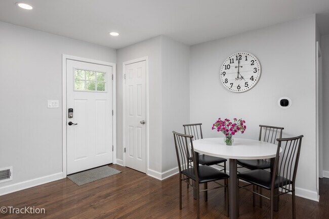 comedor - 1521 Maple Ave