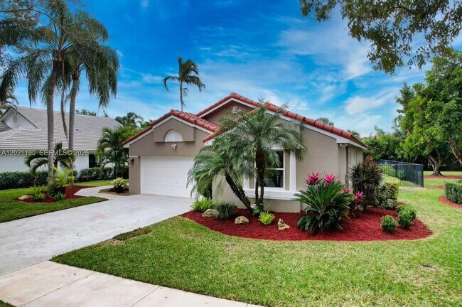 Building Photo - 814 Heron Rd