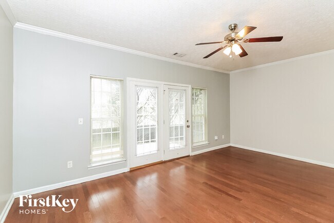 Building Photo - 4223 High Park Ln