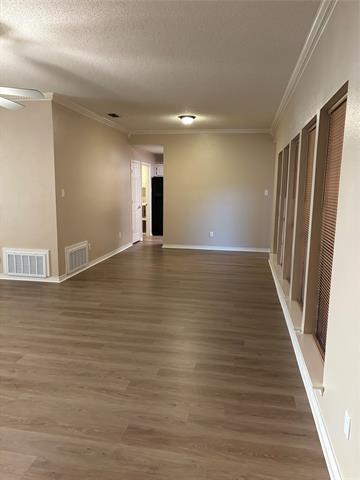 Building Photo - 1208 Red Bird Ln