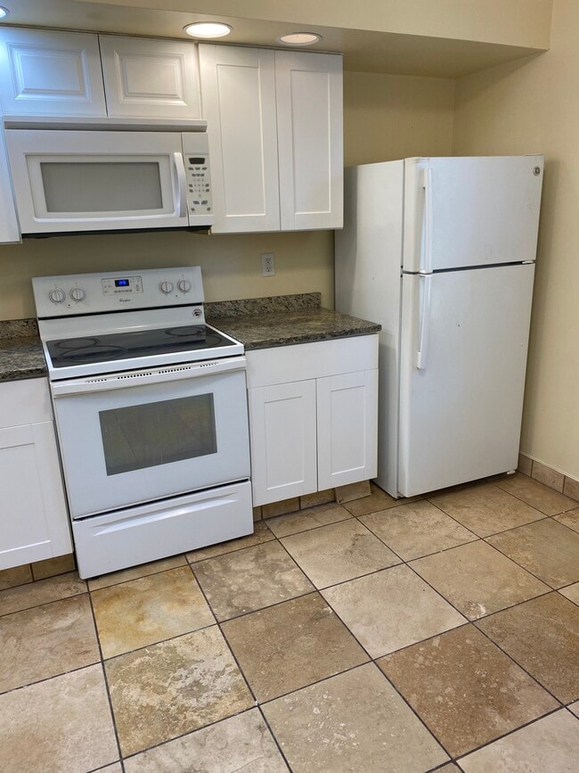 Foto del edificio - 1605 E 4th St