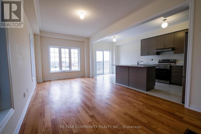 Building Photo - 1109 Skyridge Blvd