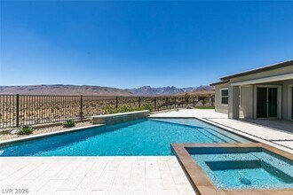 Building Photo - 988 Edinburgh Flds Ct