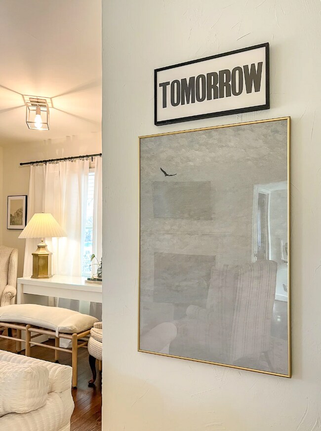 Sala de estar - 4445 6th Ave S