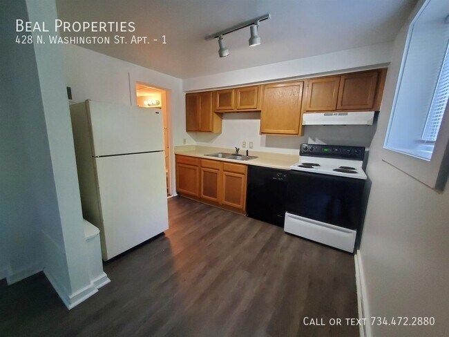 Foto del edificio - 428 N Washington St