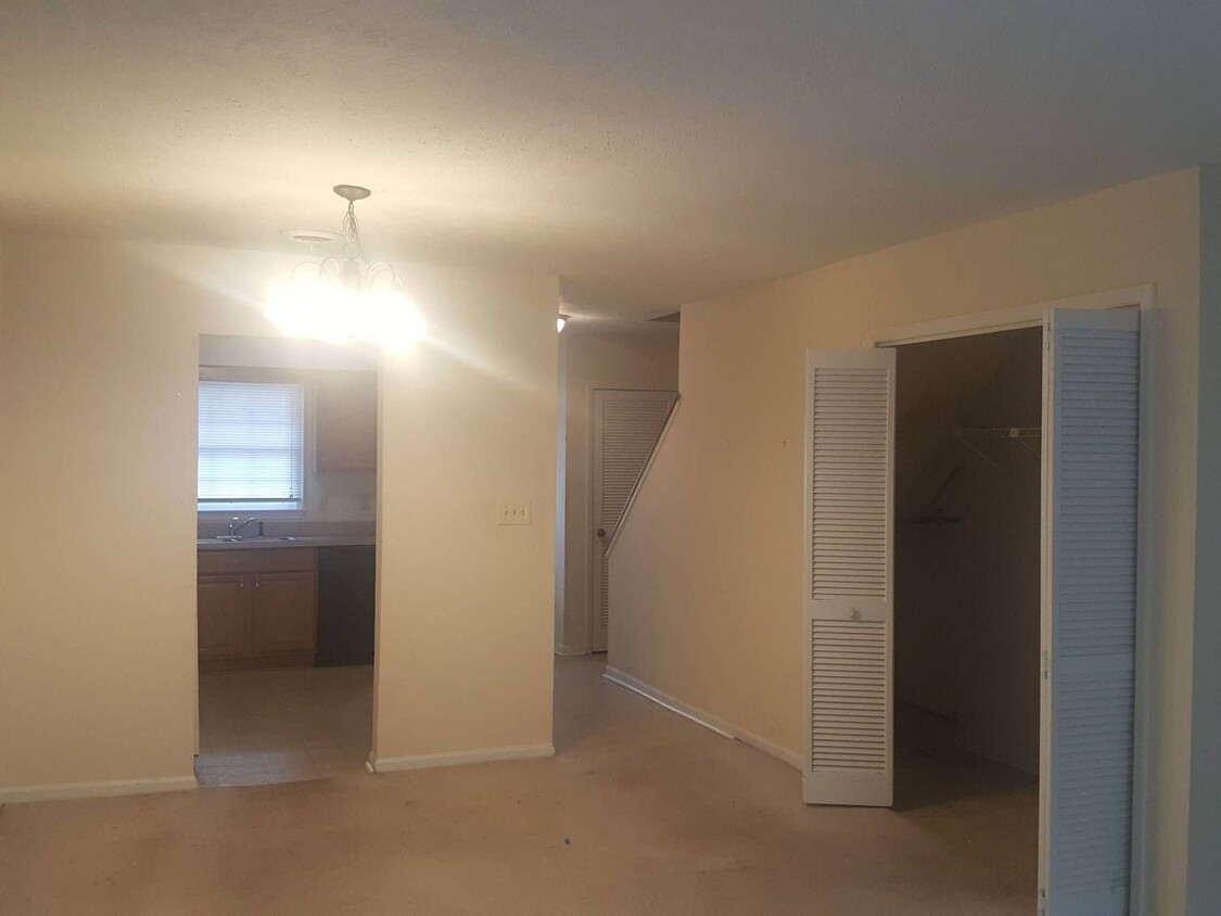 Foto principal - 3 bedroom/2 bath unfurnished condo in Conway