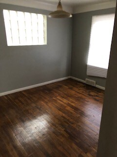 Foto del edificio - 16007 Curtis St