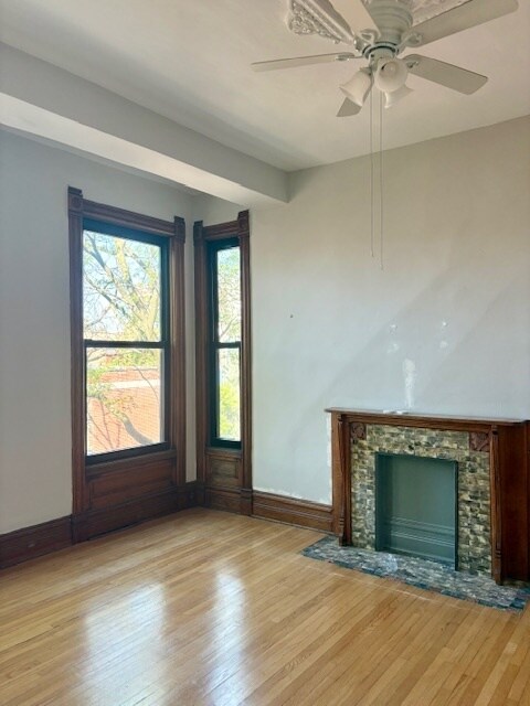 Foto del edificio - 825 W Armitage Ave