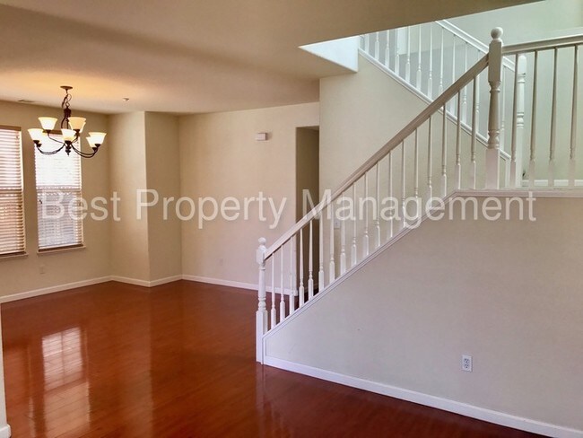 Building Photo - 1796 Anastasia Dr
