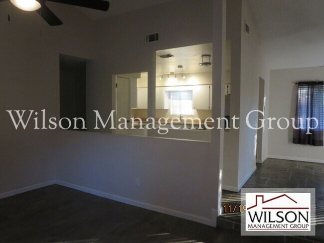 Building Photo - 3 br, 2 bath House - 700 Castlewood Drive