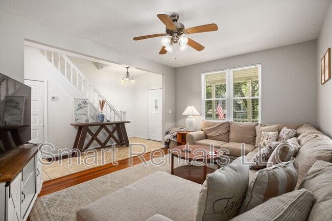 Building Photo - 7221 South St