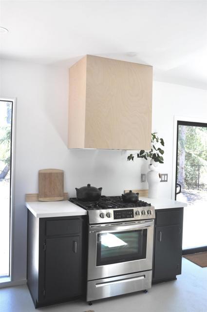 Building Photo - 680 Mar Vista Dr