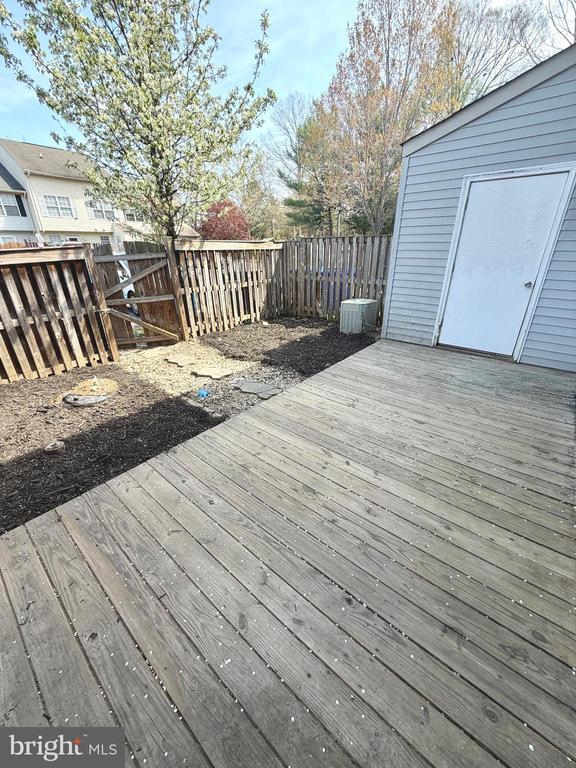 Building Photo - 6133 Sea Lion Pl