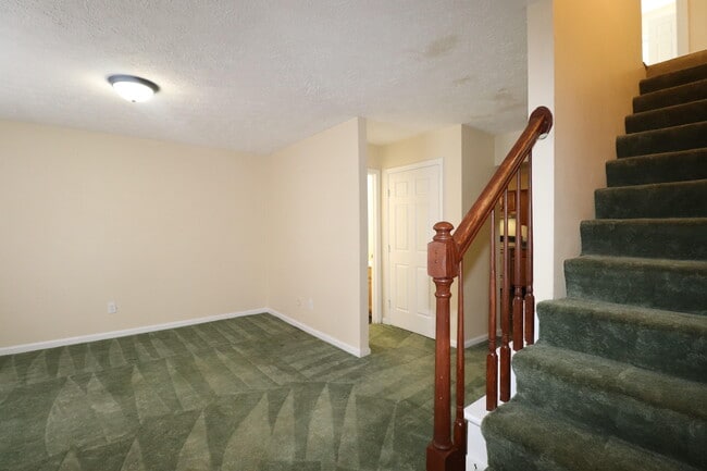 Foto del edificio - 109 Floyd Ct