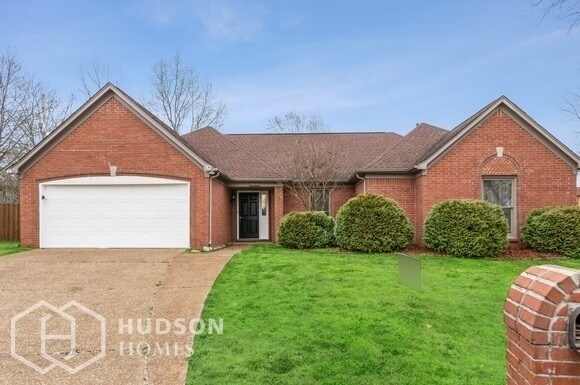 Primary Photo - SELF TOUR NOW! - 8705 Herring Cv, Cordova,...