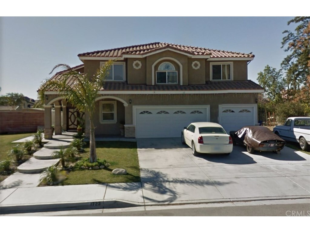 House in Rialto 4 Bed, 3 Bath, 2735