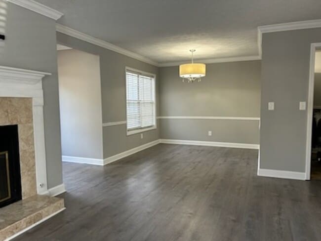 Building Photo - 516 Glenleaf Dr