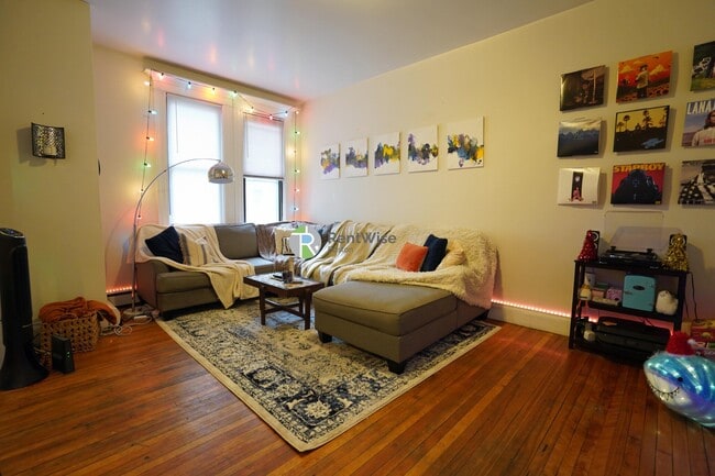 Photo - 72 Gardner St Apartment