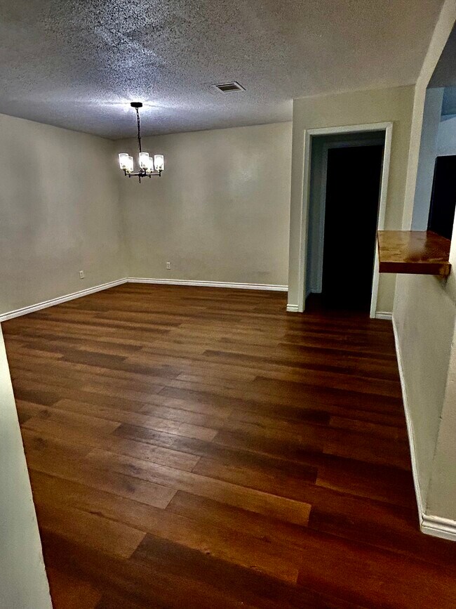 Foto del edificio - 1314 Stacey St