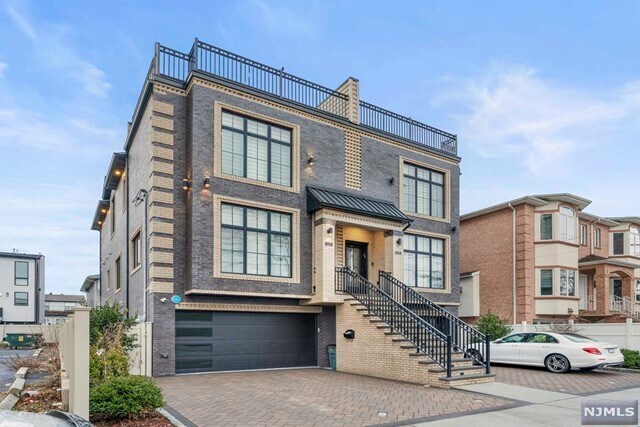Foto principal - 6 Marion Ave