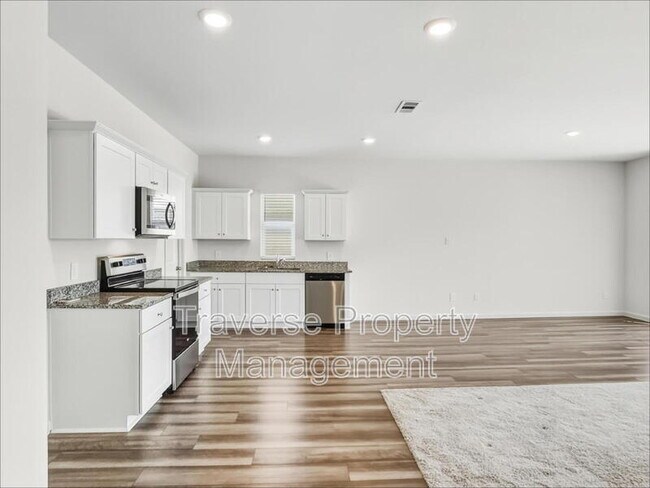 Building Photo - 1713 Escondido Dr