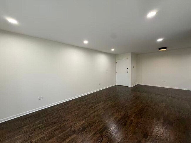 Foto del edificio - 716 Prescott Dr