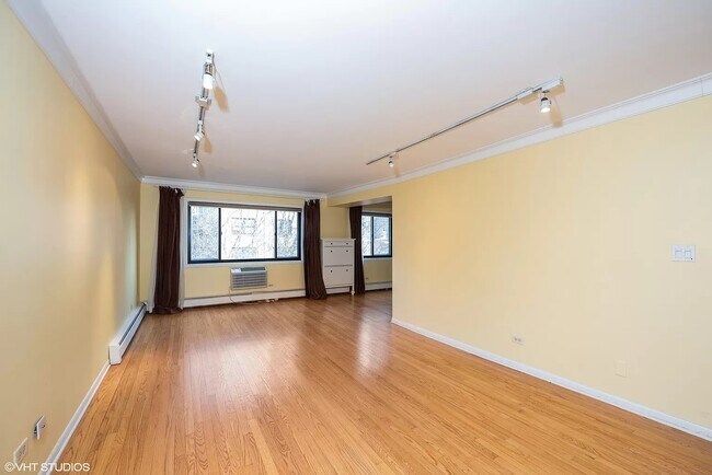 Foto del edificio - 2336 N Commonwealth Ave