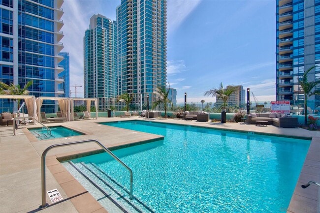 Building Photo - 1388 Kettner Blvd