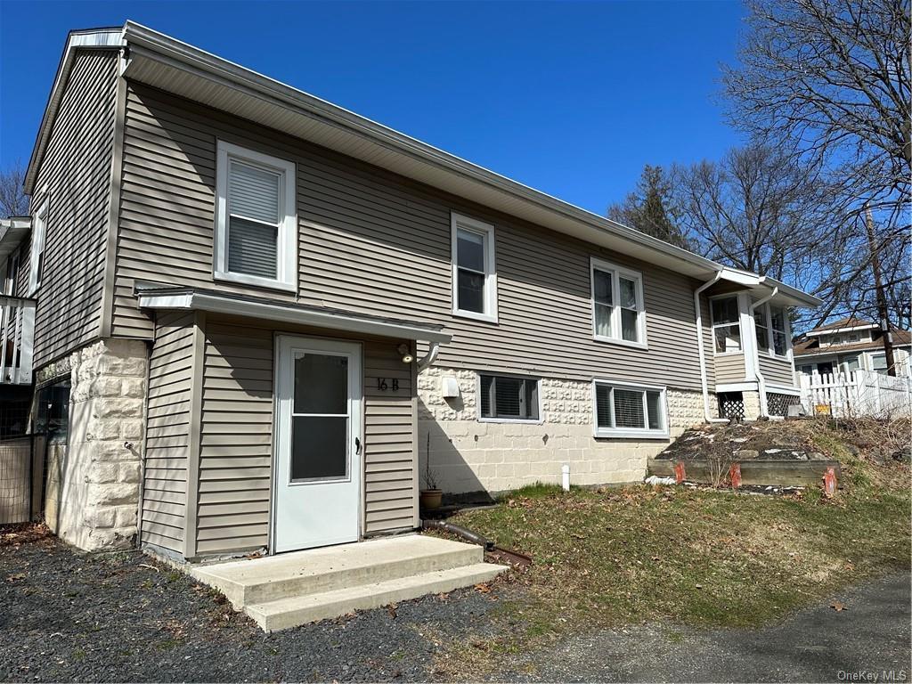 16 Ardmore St, New Windsor, NY 12553 House Rental in New Windsor, NY