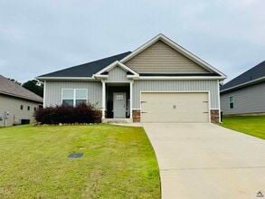 Building Photo - 111 Kettle River Ln