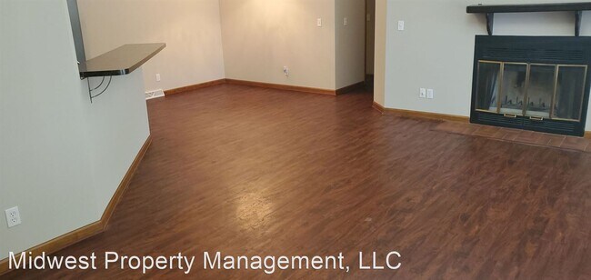 Building Photo - 3 br, 2 bath House - 1206 Park DeVille Pl