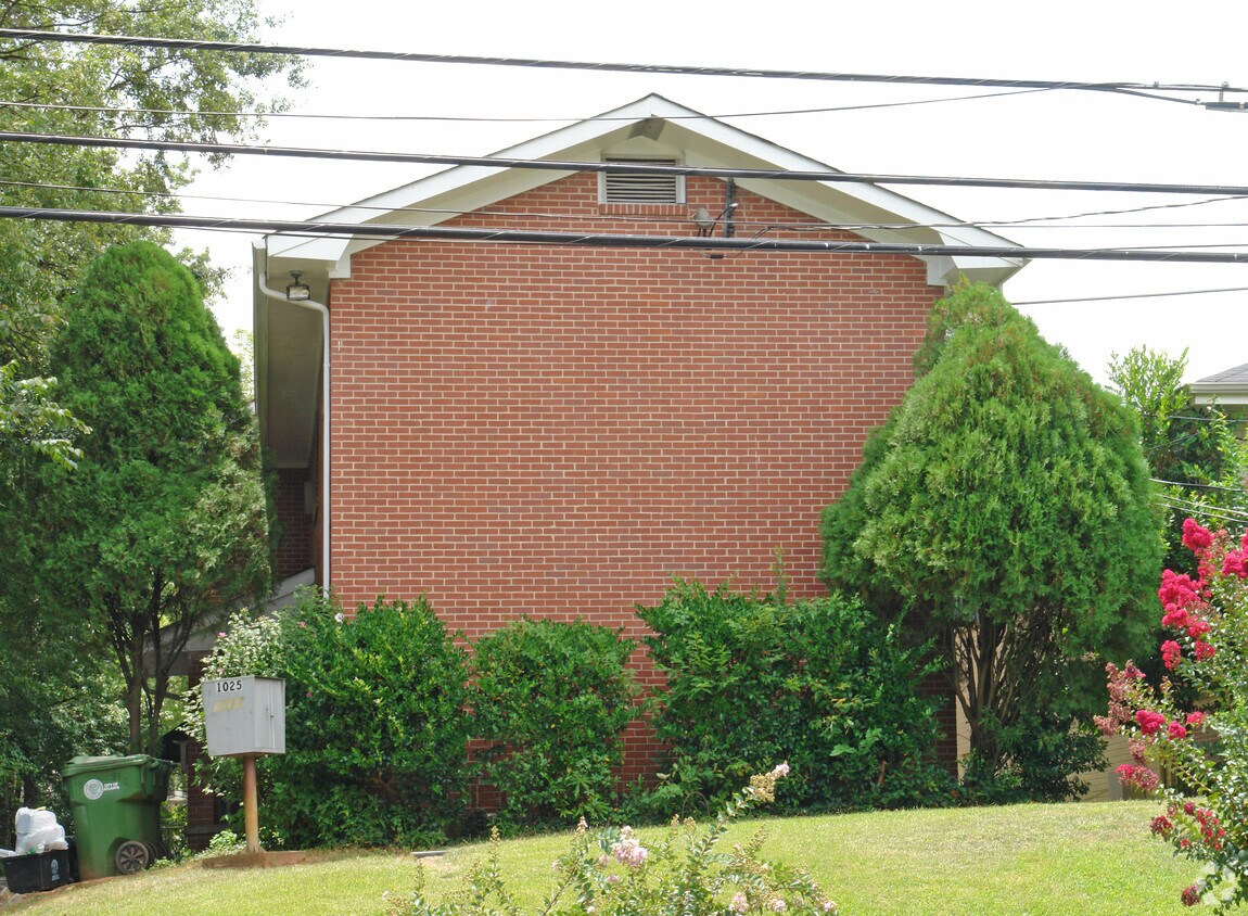 Foto del edificio - 1025 Greenwood Ave