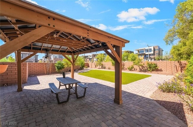 Foto del edificio - 10784 Glowing Dawn Ave