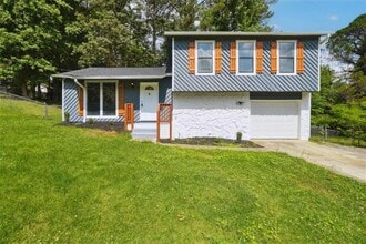 Building Photo - 1819 Singer Way