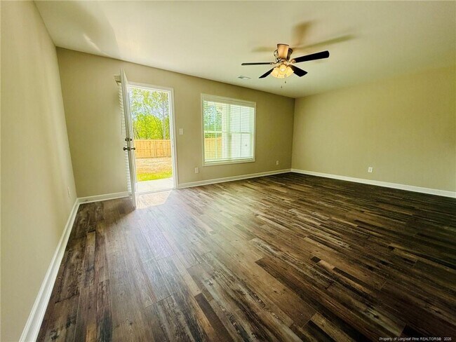 Foto del edificio - 8107 King Rd