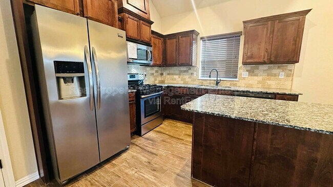 Foto del edificio - 309 Timber Ln