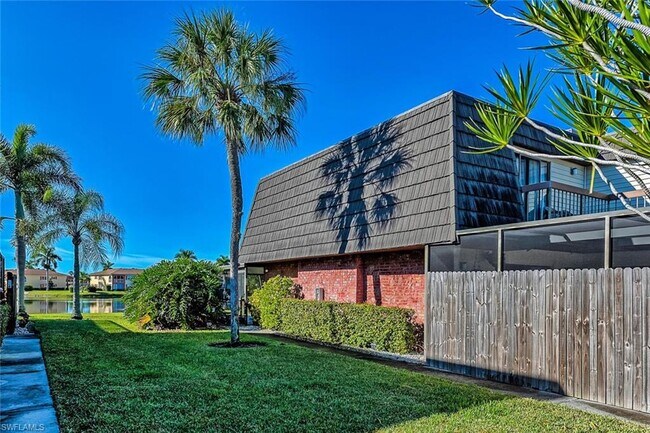 Foto del edificio - 224 Marseille Dr