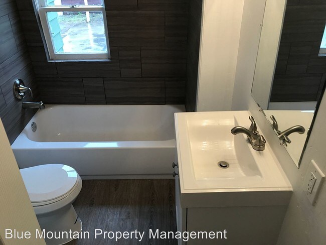 Foto del edificio - 2 br, 1 bath House - 2147 W Gardner Ln