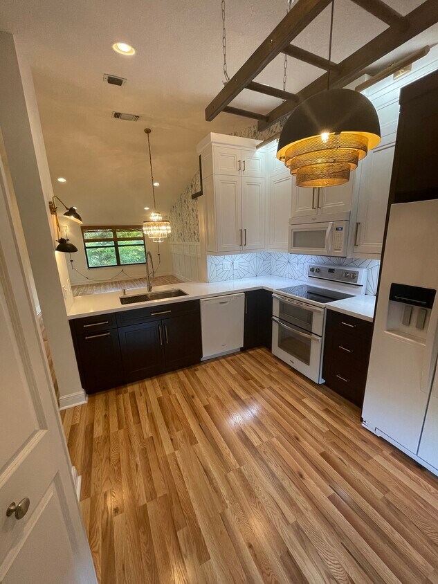 13017 Northshire Trl, Wellington, FL 33414 Condo for Rent in