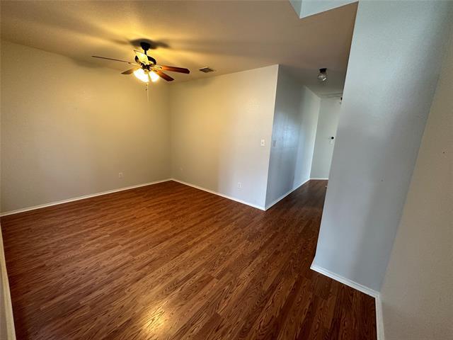 Foto del edificio - 1541 Kingfisher Dr