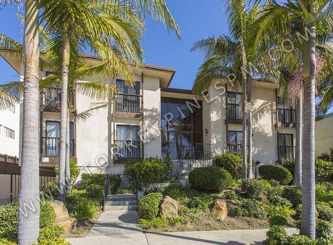 Foto del edificio - *OPEN HOUSE: 5/10 10-11AM* La Jolla 2 Br w...