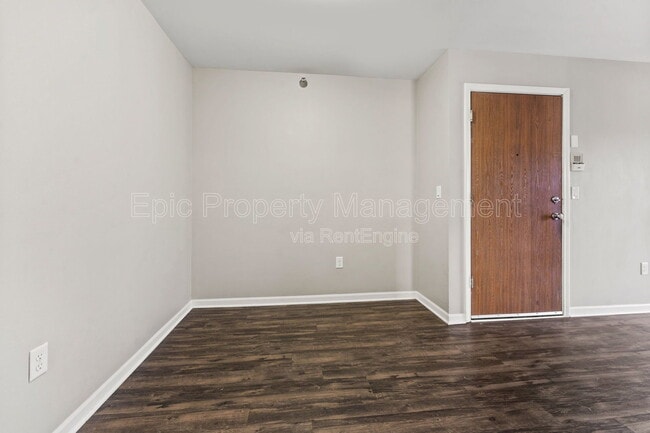 Foto del edificio - 3670 S John Hix Rd