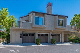 Building Photo - 255 Stanford Ct