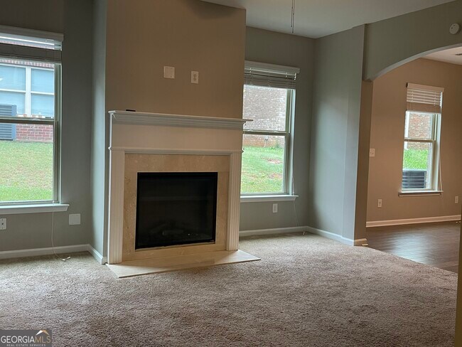 Building Photo - 1313 Bass Ln